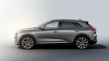 Vinfast VF e35 - side
