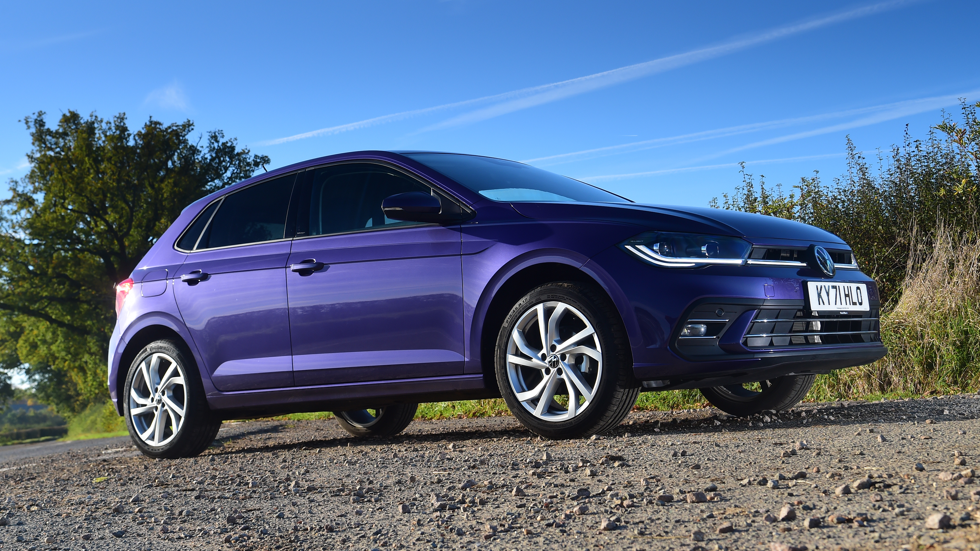 Volkswagen Polo - front