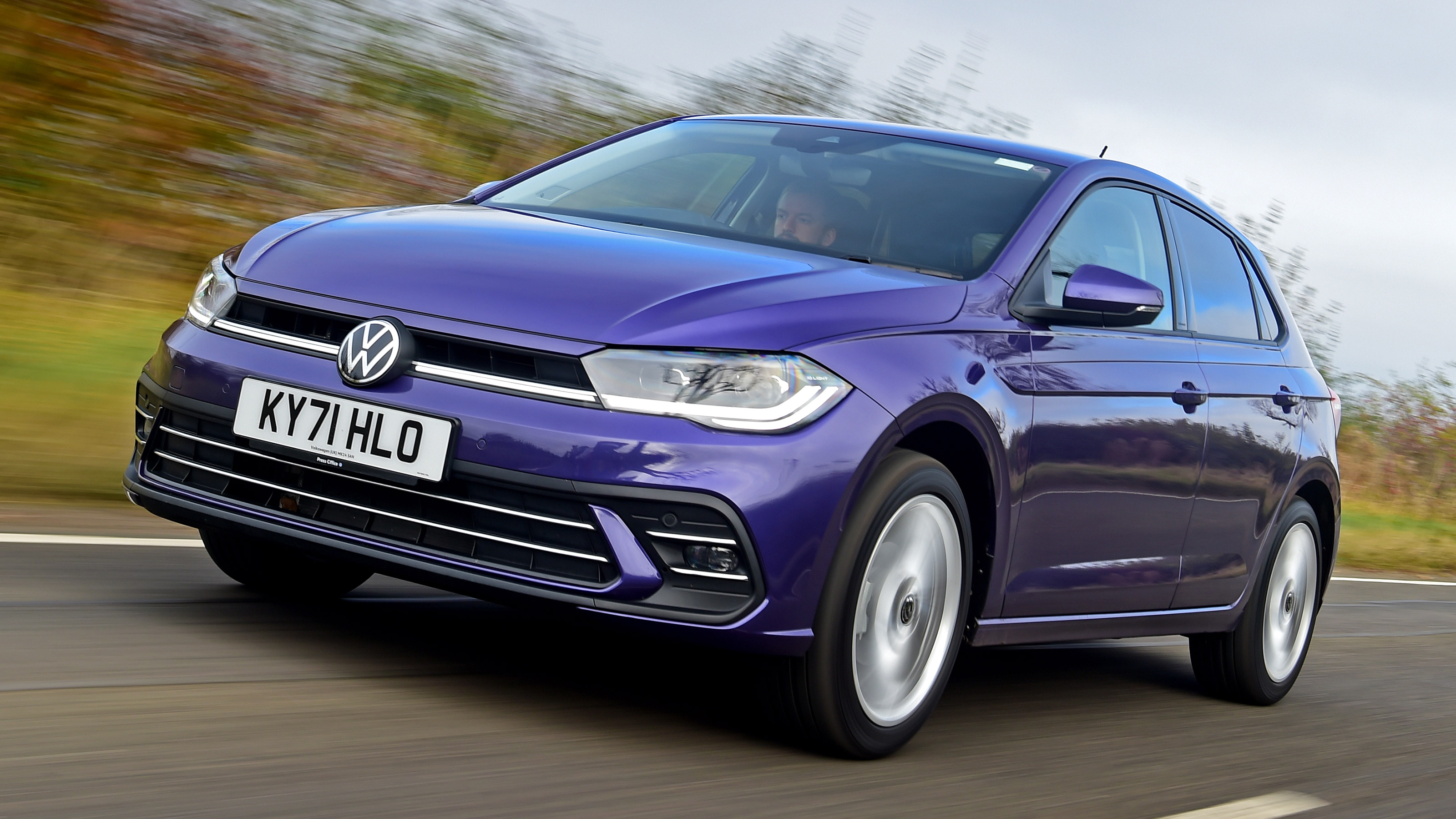Volkswagen Polo - front