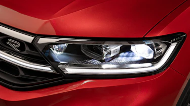 Volkswagen T-Roc Cabriolet facelift - front light