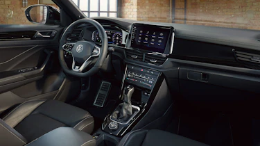 Volkswagen T-Roc facelift - cabin