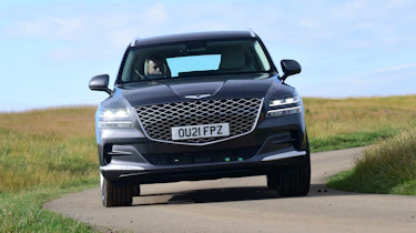 Genesis GV80 - cornering