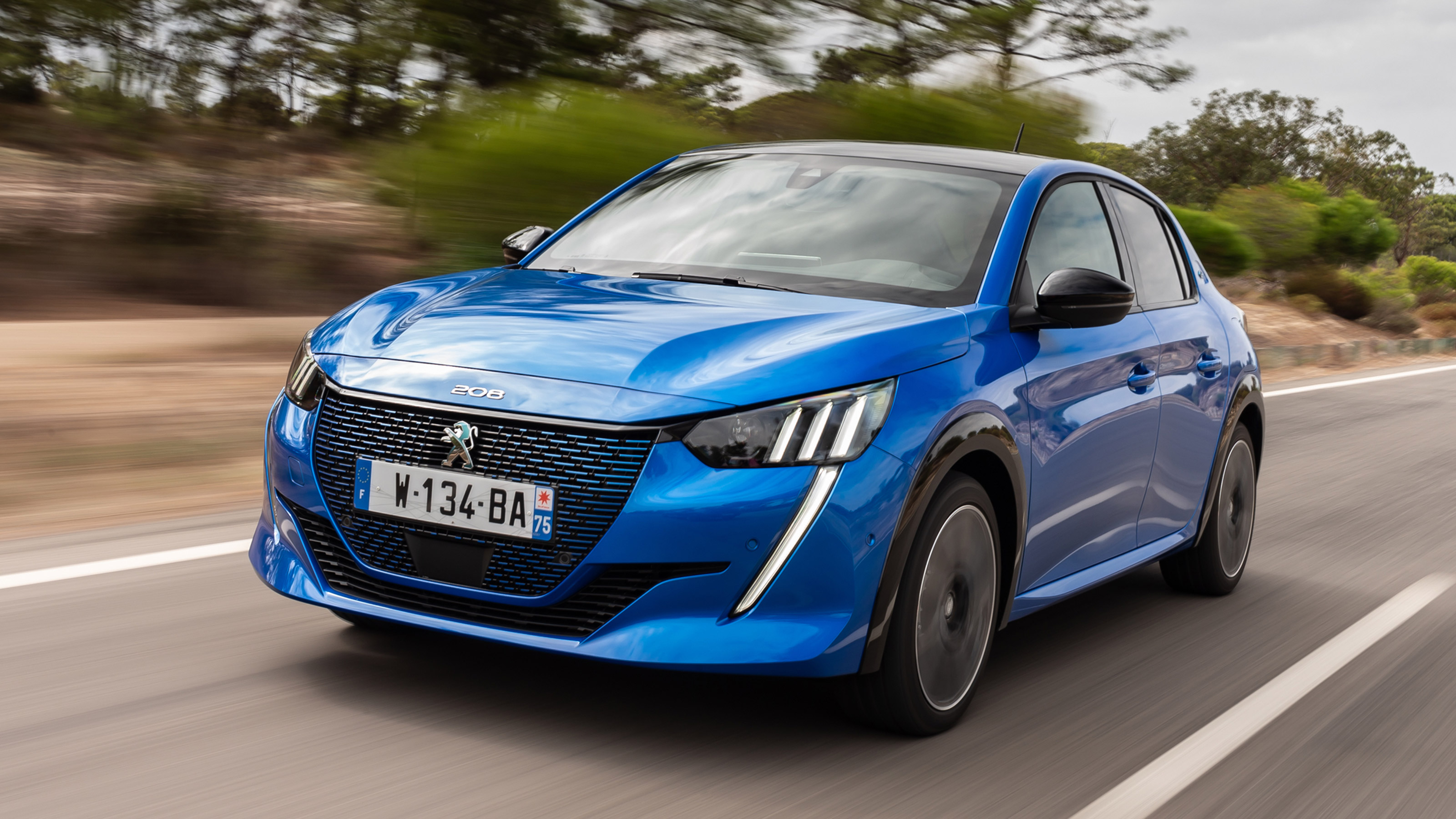 Peugeot e-208