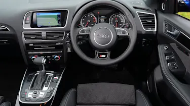 Used Mk1 Audi Q5 - interior