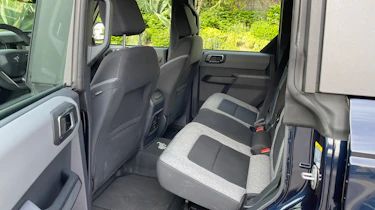 Ford Bronco - rear cabin
