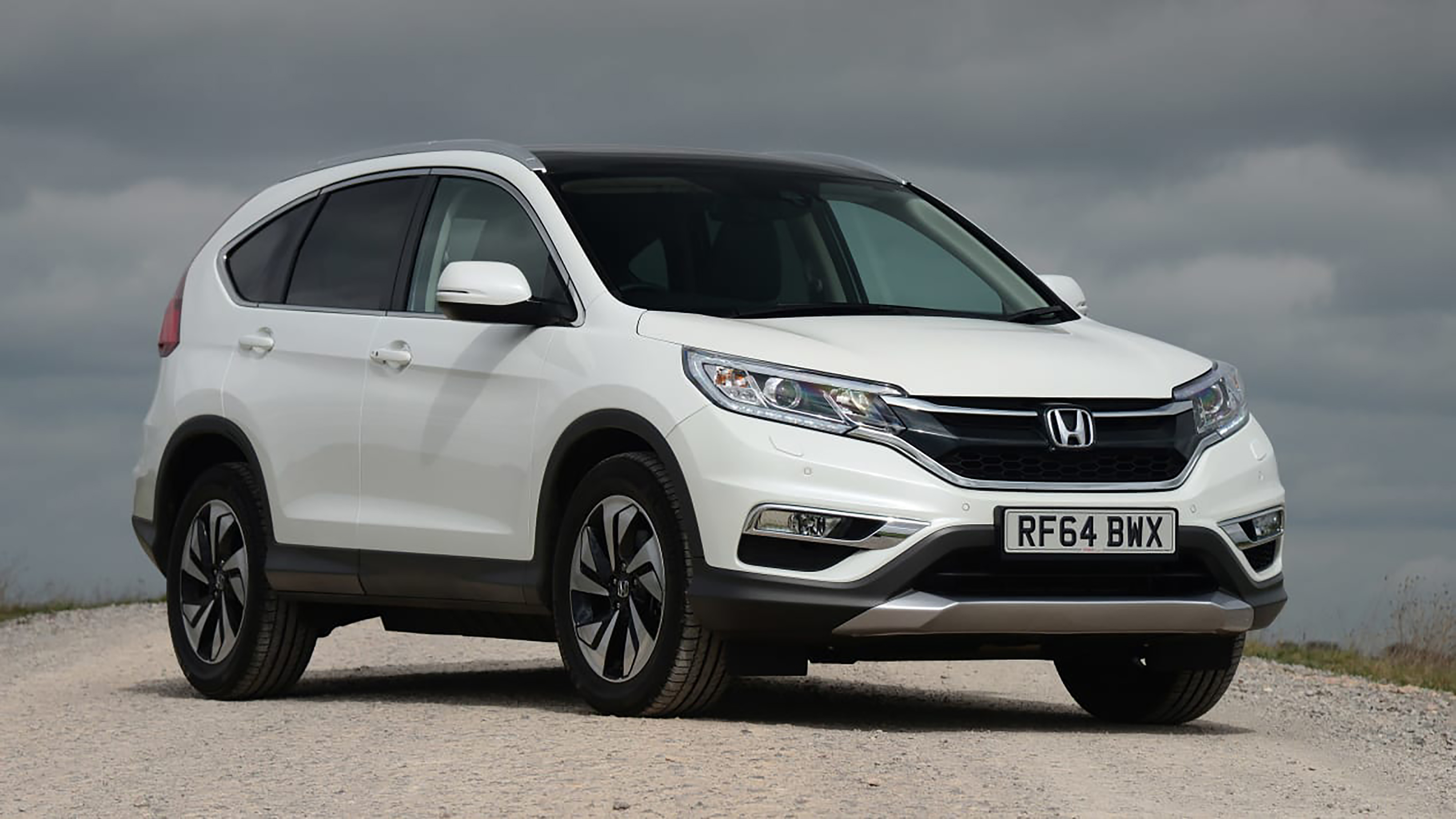 Honda CR-V Mk4 - front static