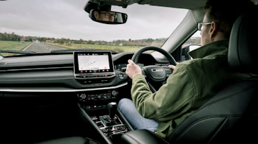 Jeep Compass 4xe - driving