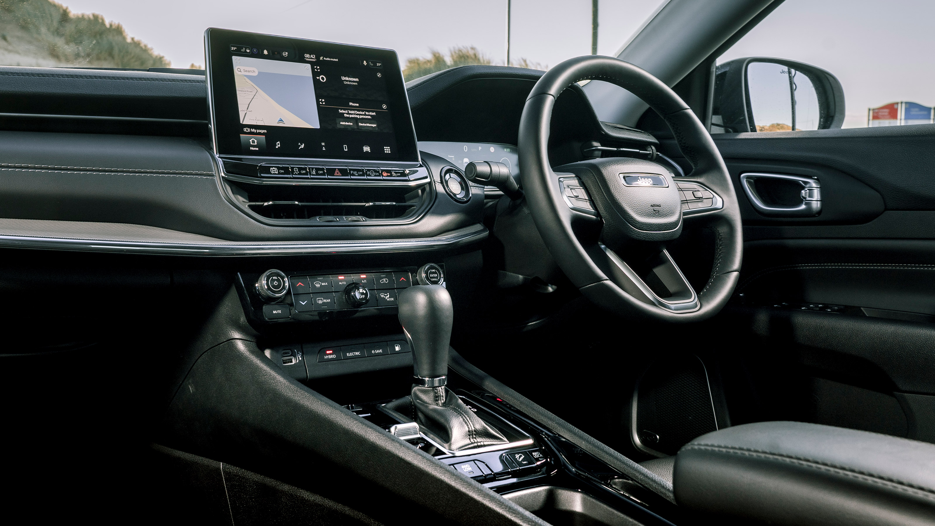 Jeep Compass 4xe - dash