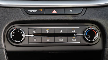 Kia Ceed - centre console