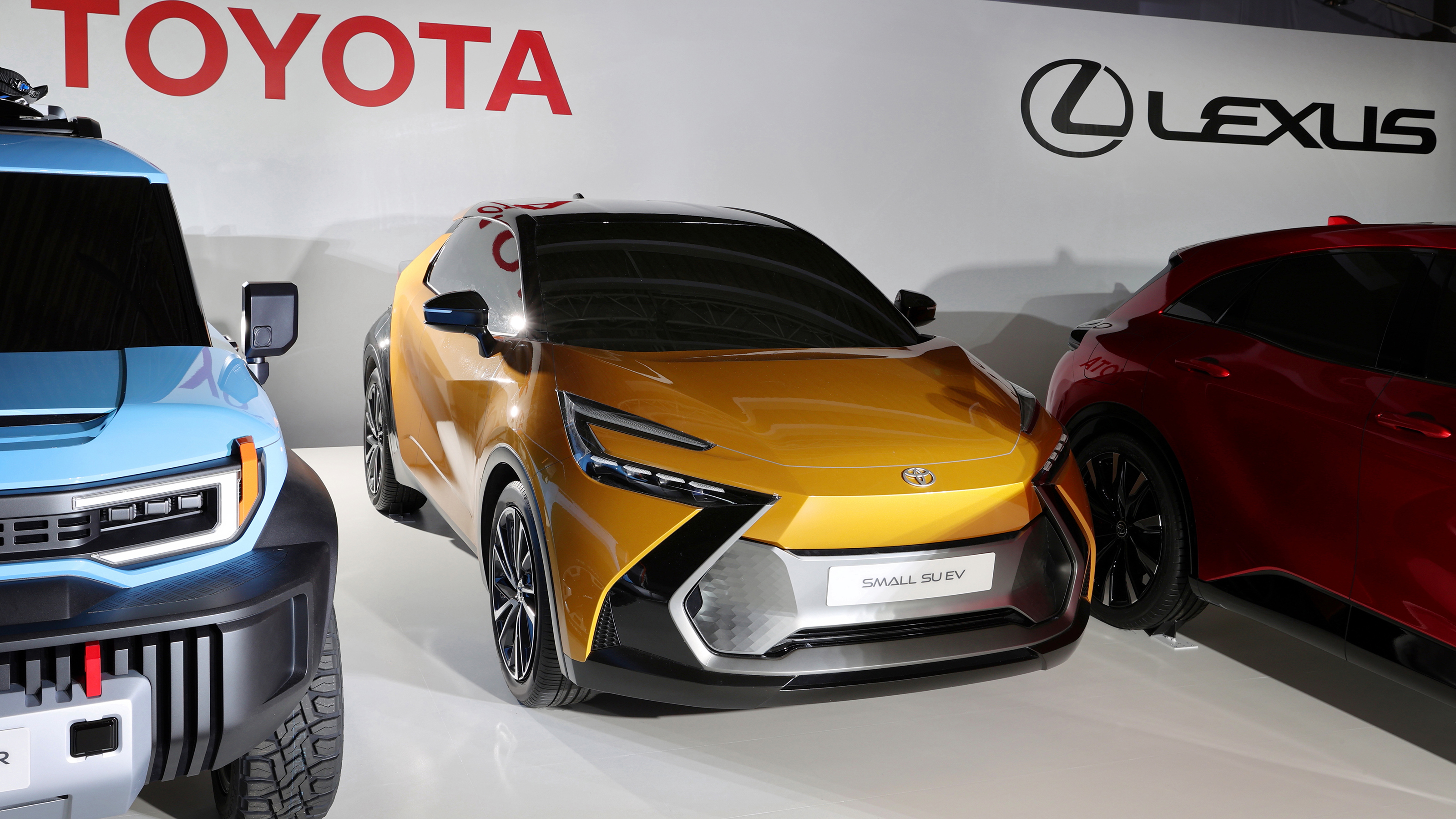 Toyota EV concept small SUV