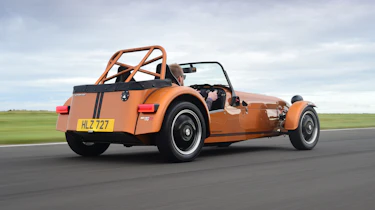 Caterham 170R - rear tracking