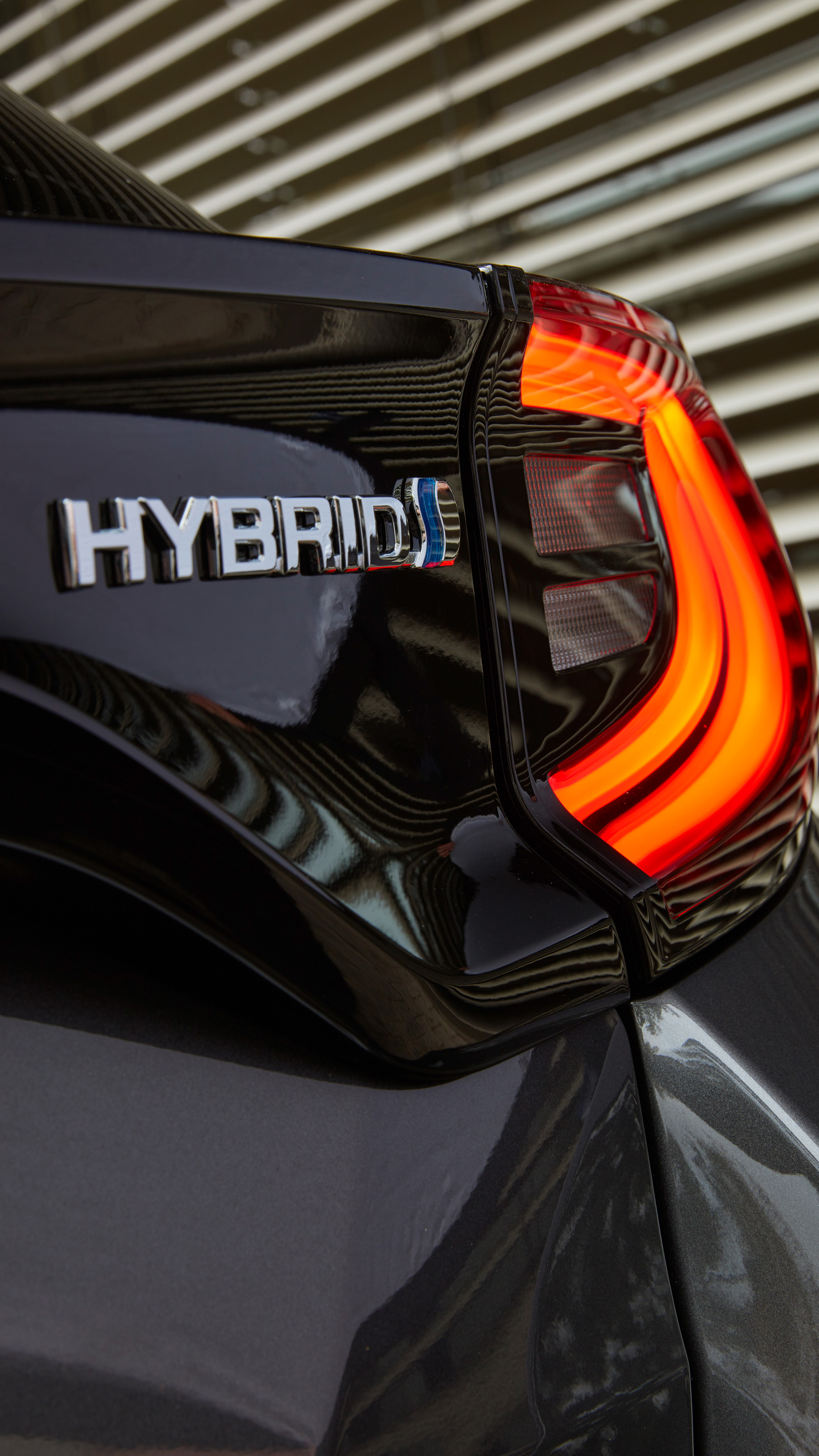 Mazda 2 Hybrid
