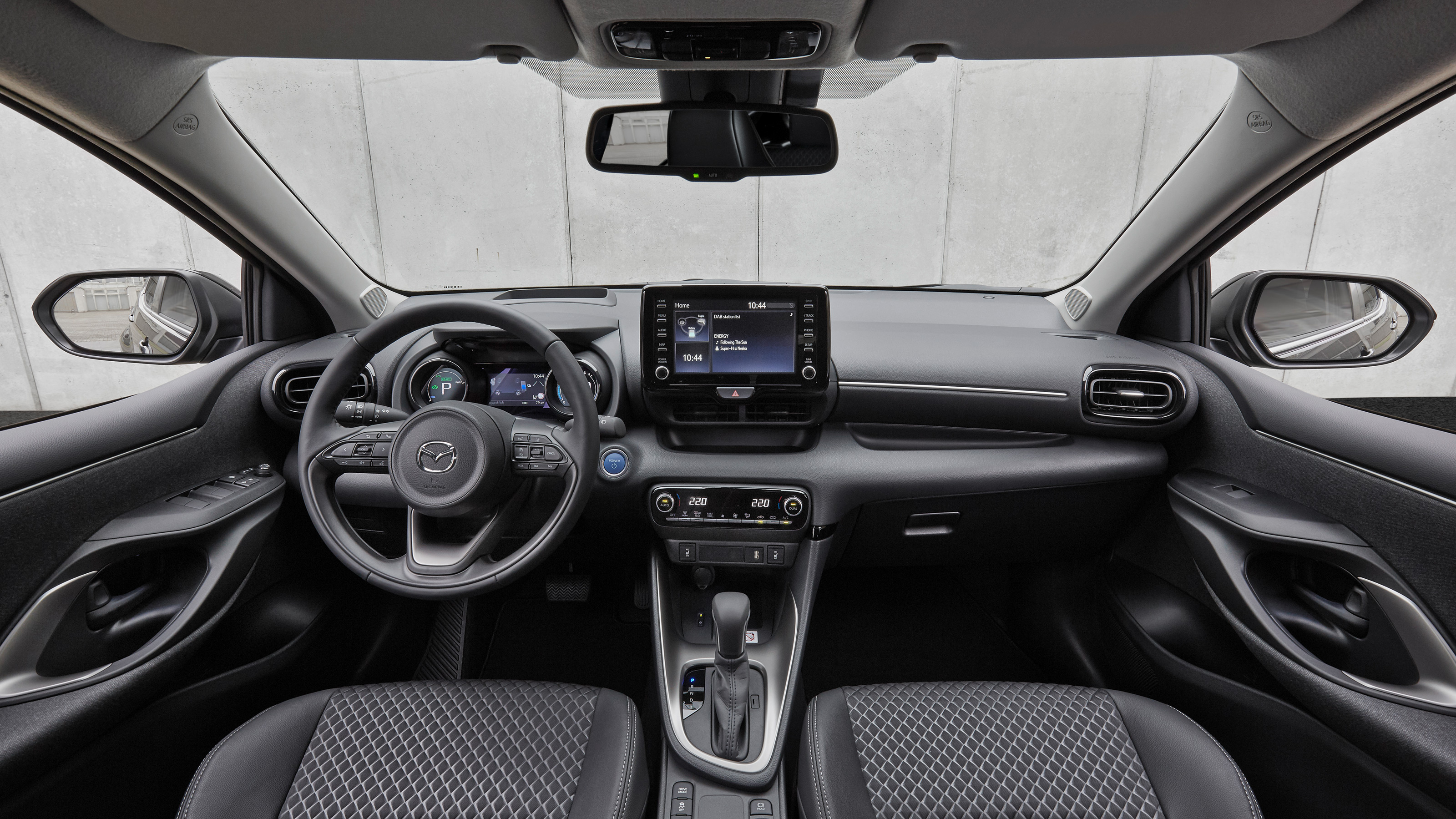 Mazda 2 Hybrid