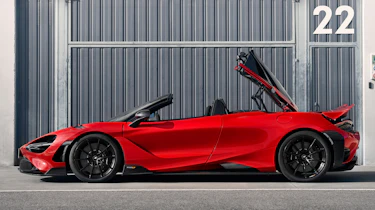 McLaren 765LT Spider - side static