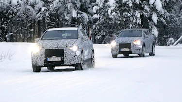 Mercedes EQE SUV - front