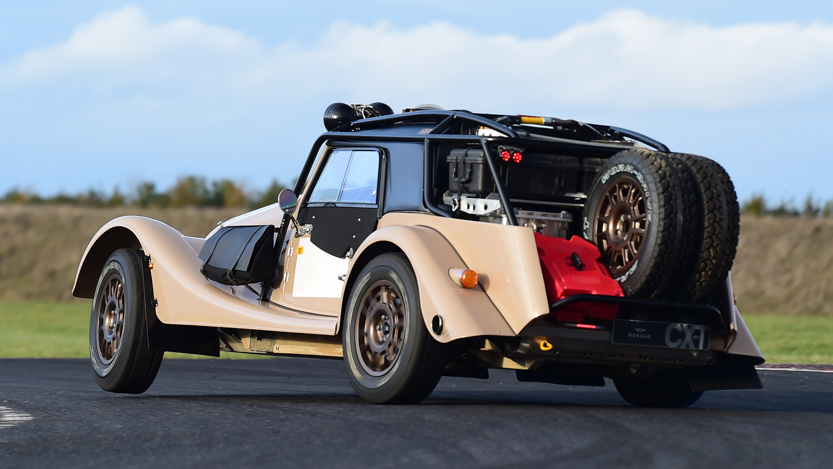 Morgan Plus Four CX-T - rear drift
