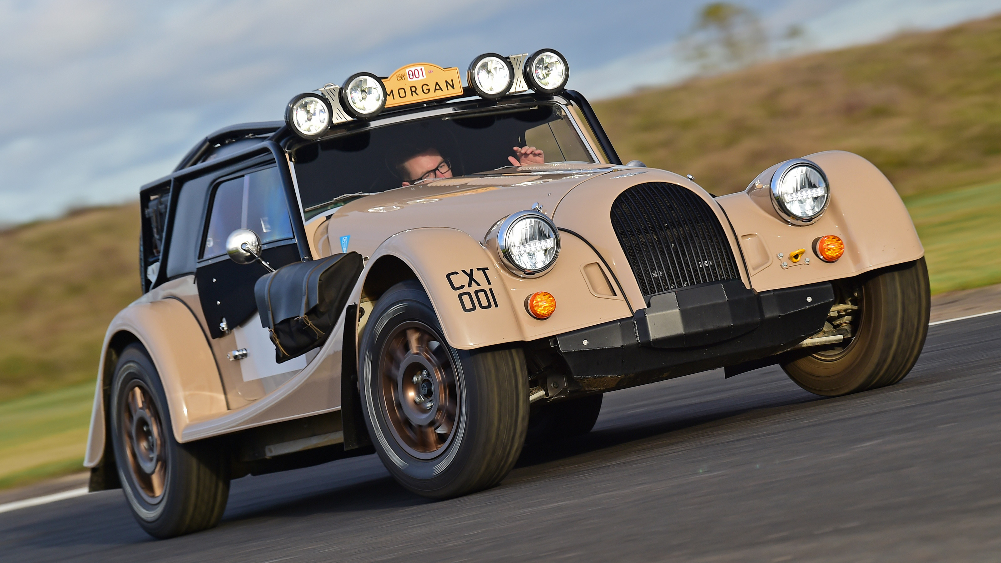Morgan Plus Four CX-T - front action