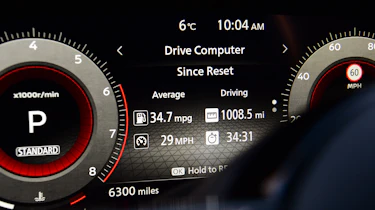 Nissan Qashqai long termer - first report dials
