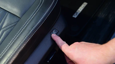 Nissan Qashqai long termer - first report massage seats