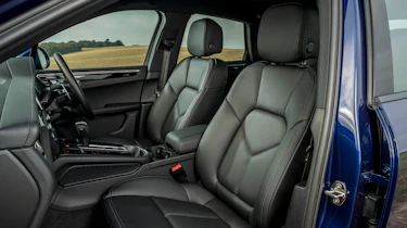 Porsche Macan 2.0 2022 - seats