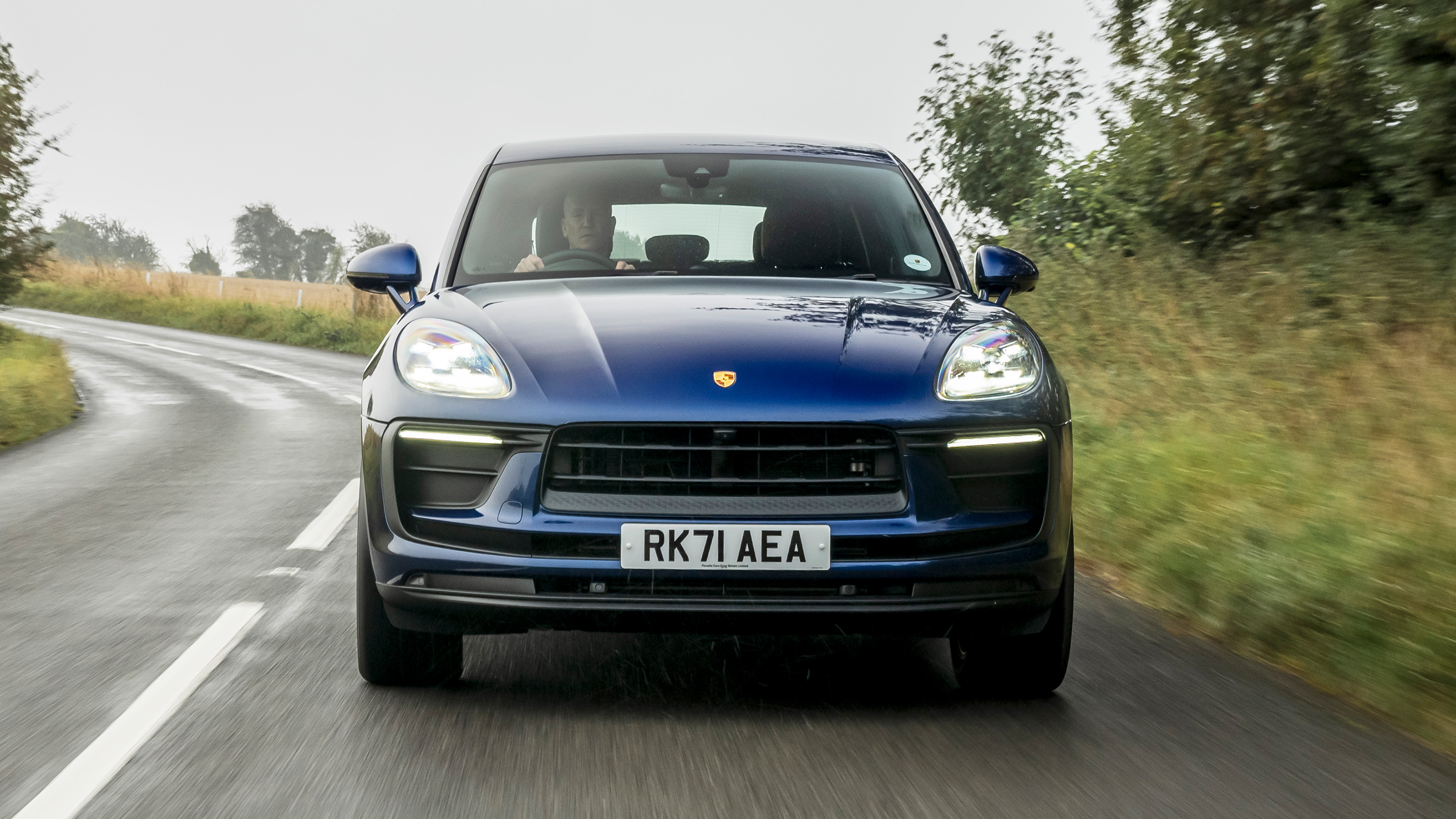 Porsche Macan 2.0 2022 - front