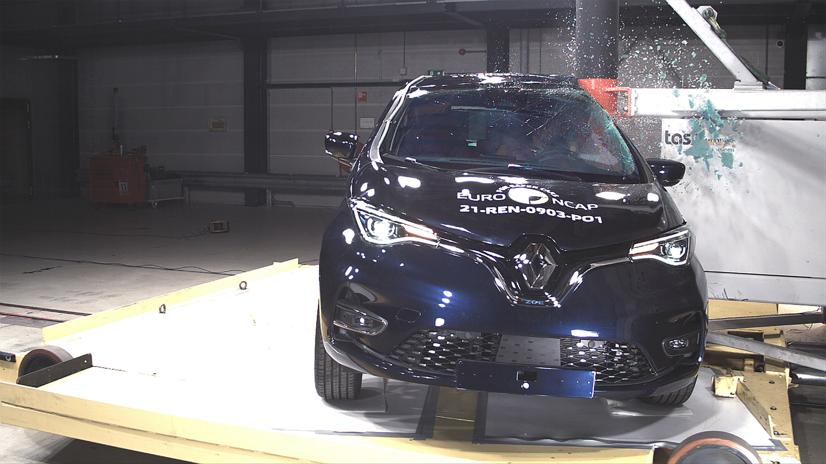 Renault Zoe EuroNCAP test 8