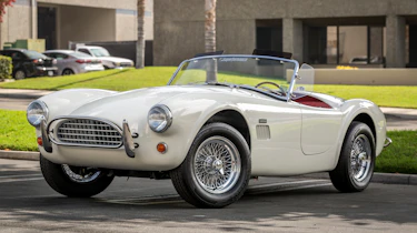 Superformance Cobra slab-side
