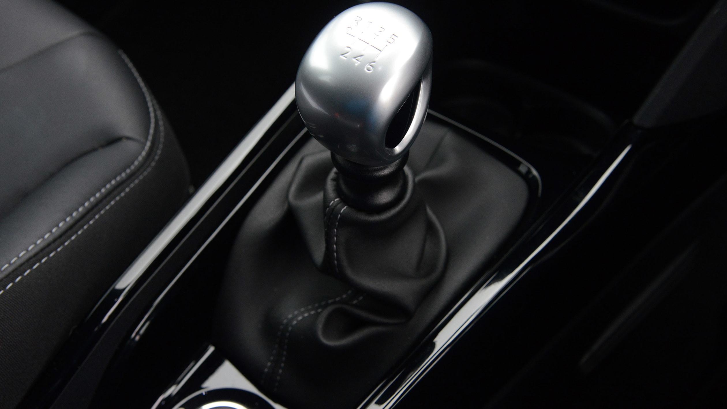 Used Peugeot 2008 Mk1 - transmission