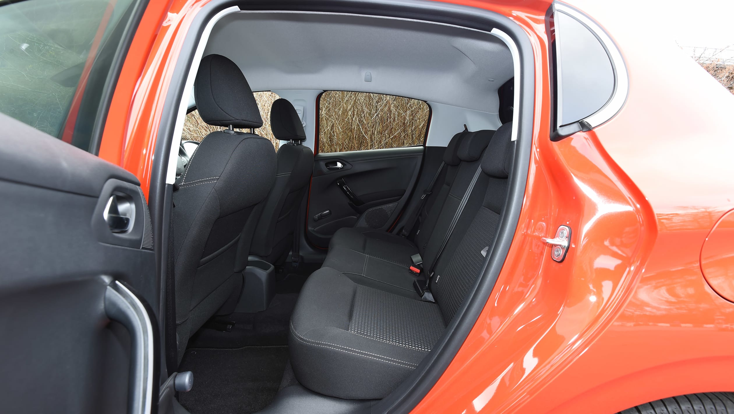 Used Peugeot 208 Mk1 - rear seats