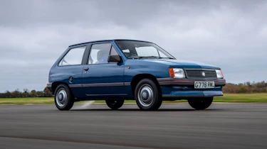 Vauxhall Nova - front