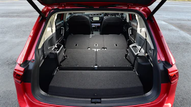 Volkswagen Tiguan Allspace - boot all seats down