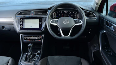 Volkswagen Tiguan Allspace - dash