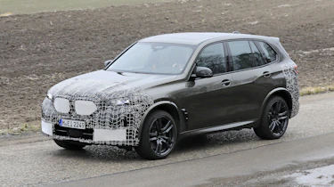 BMW X5 M spy - front