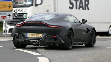 Aston Martin V12 Vantage - rear