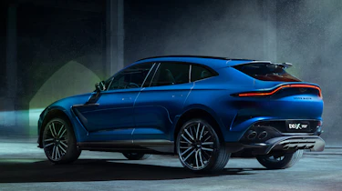 AstonMartin DBX707