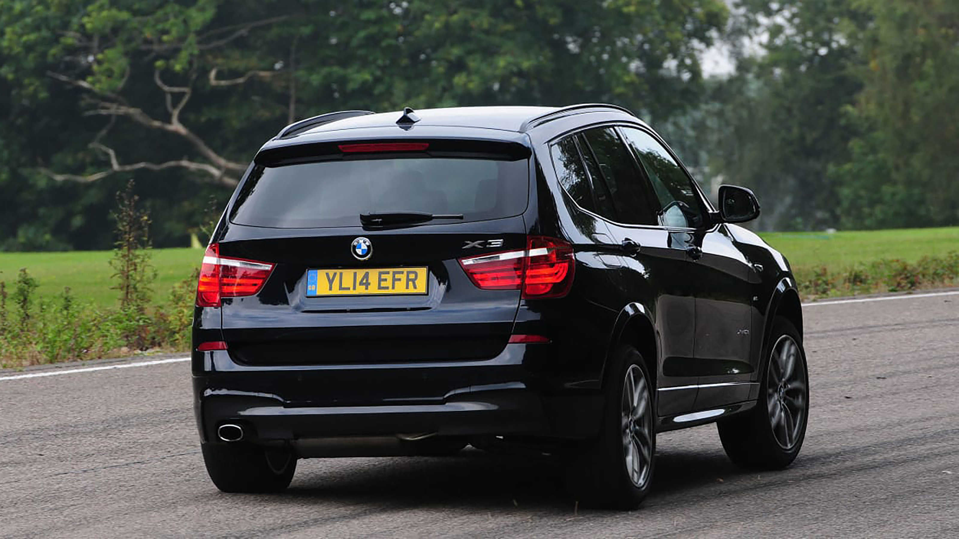 BMW X3 Mk2 - cornering
