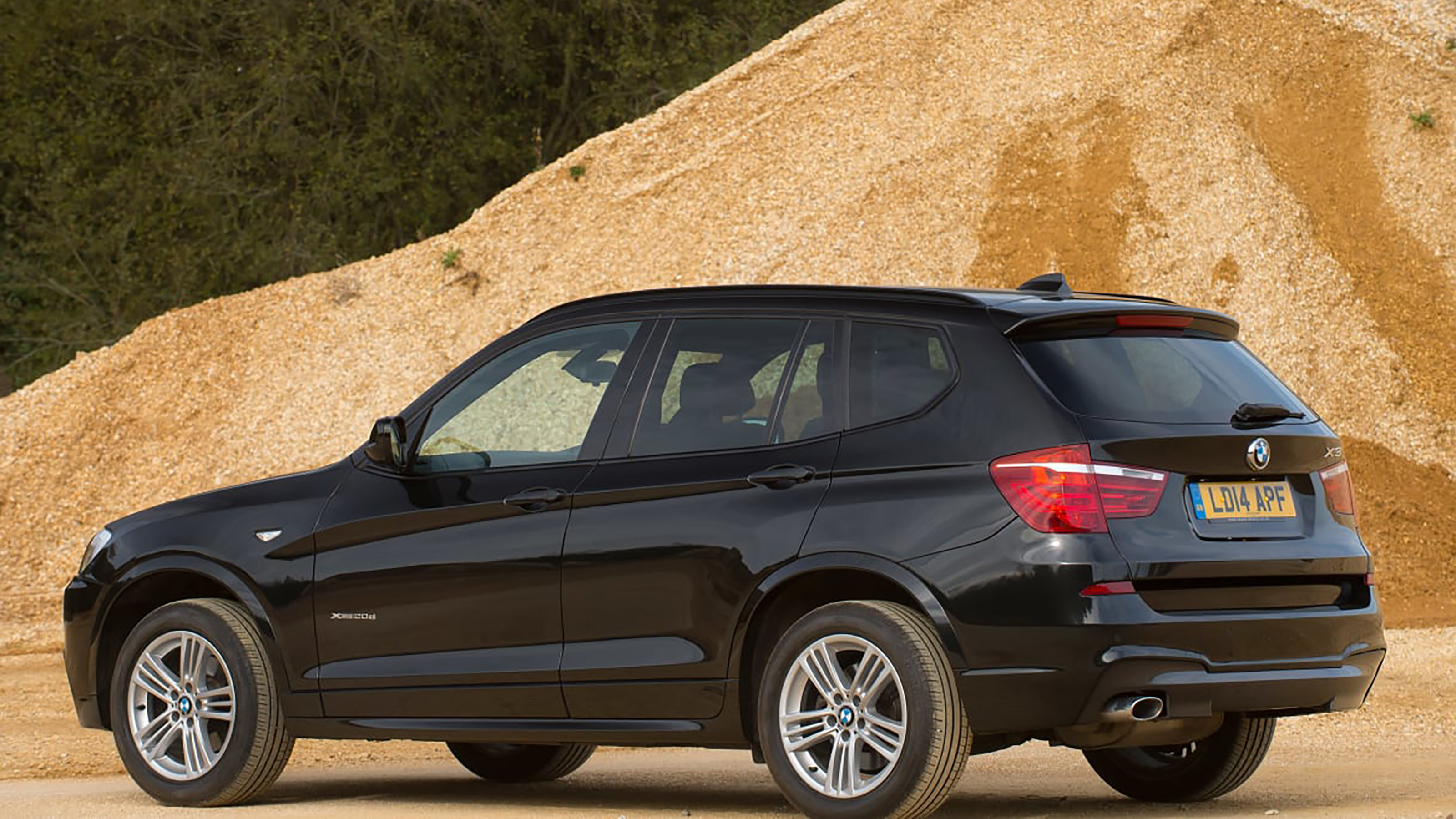 BMW X3 Mk2 - rear static