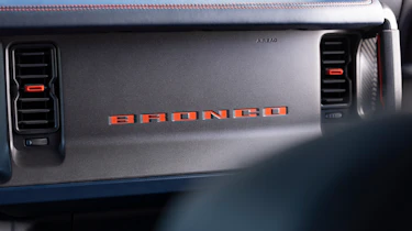 Ford Bronco Raptor - dash