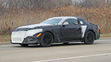 Ford Mustang 2023 spy - side