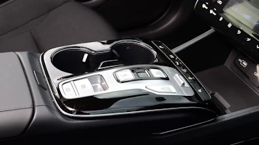 Hyundai Tucson PHEV - control