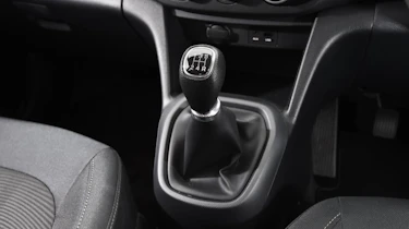 Hyundai i10 used guide - gear lever
