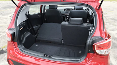 Hyundai i10 used guide - boot