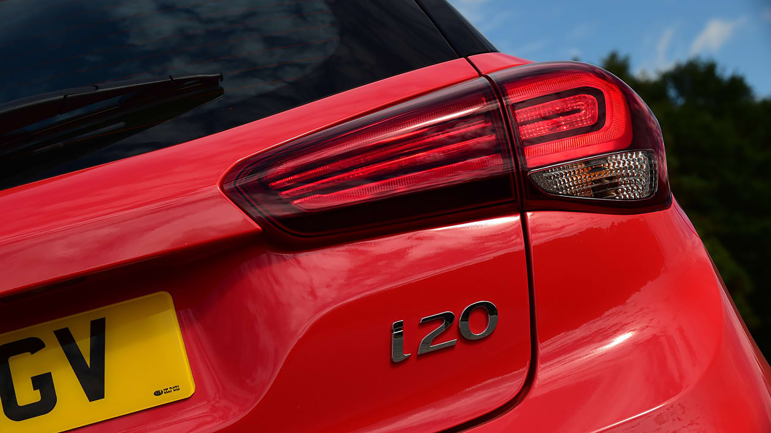 Hyundai i20 mk2 - rear lights