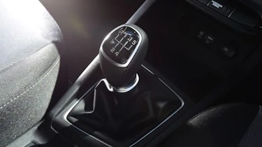 Hyundai i20 mk2 - gear lever