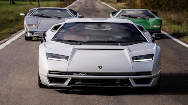 Lamborghini Countach - group front