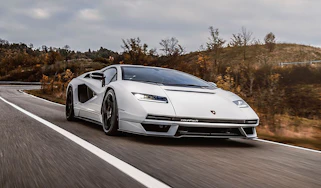 Lamborghini Countach - front