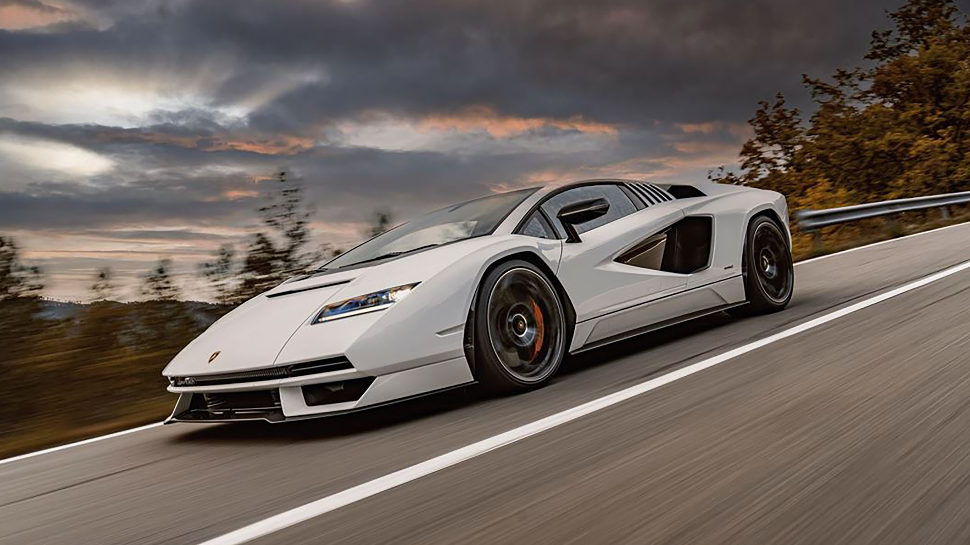 Lamborghini Countach - tracking