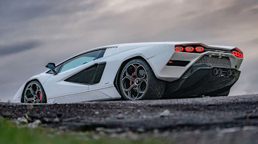 Lamborghini Countach - rear