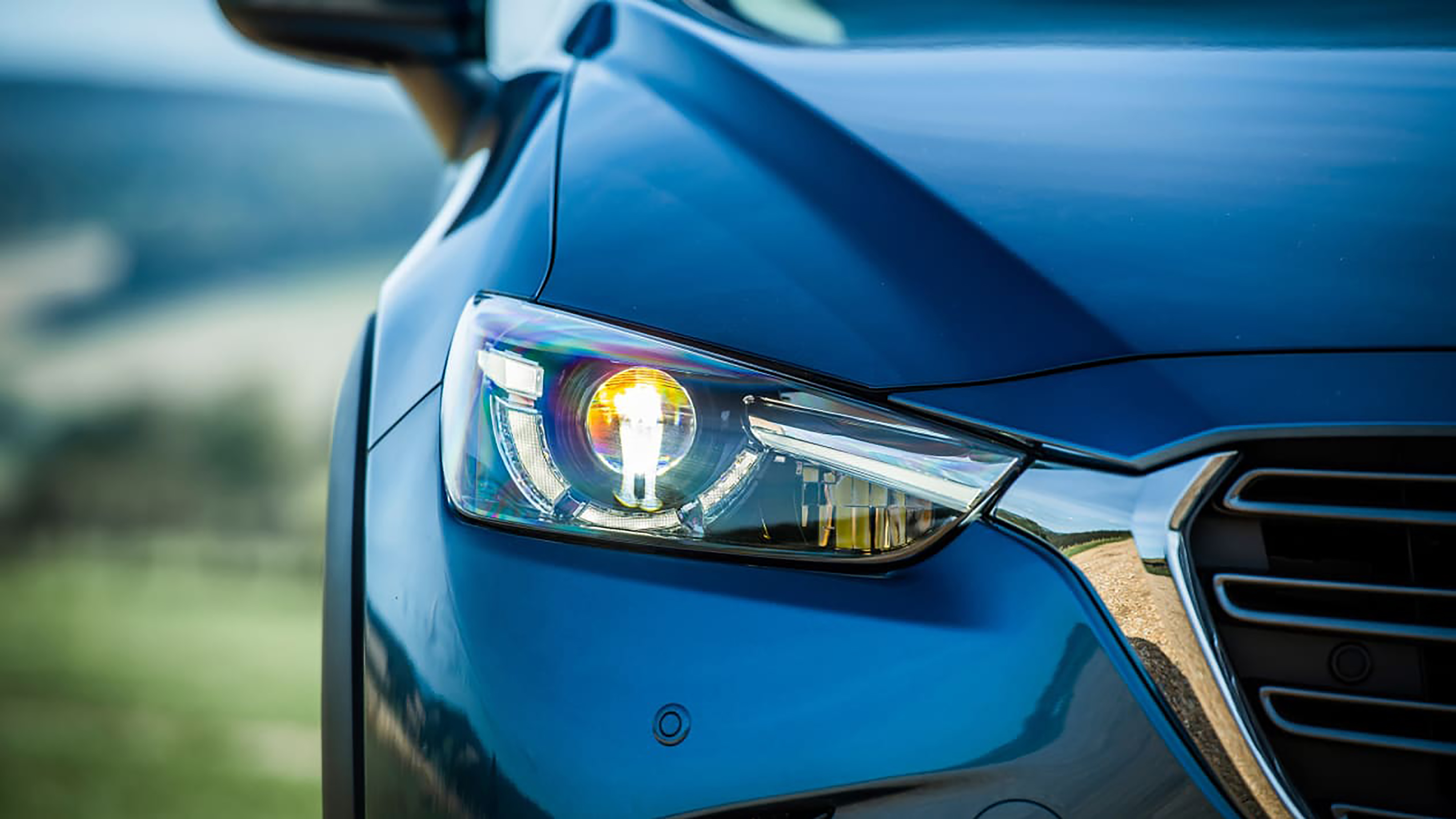 Mazda CX-3 - headlight