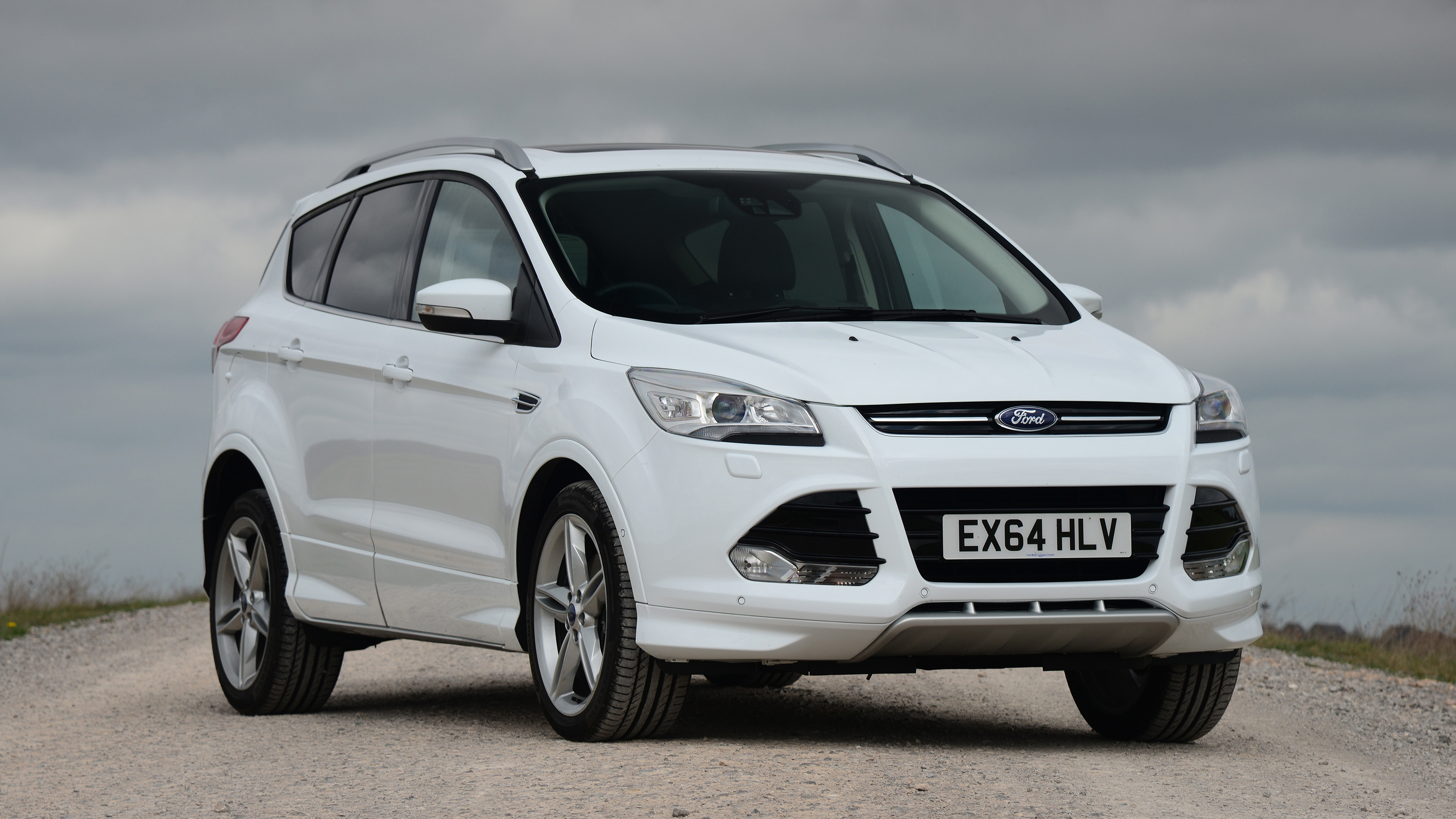 Ford Kuga - front static